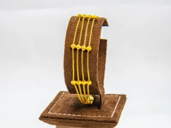Gold Bracelet 19