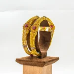 Gold Kara 10